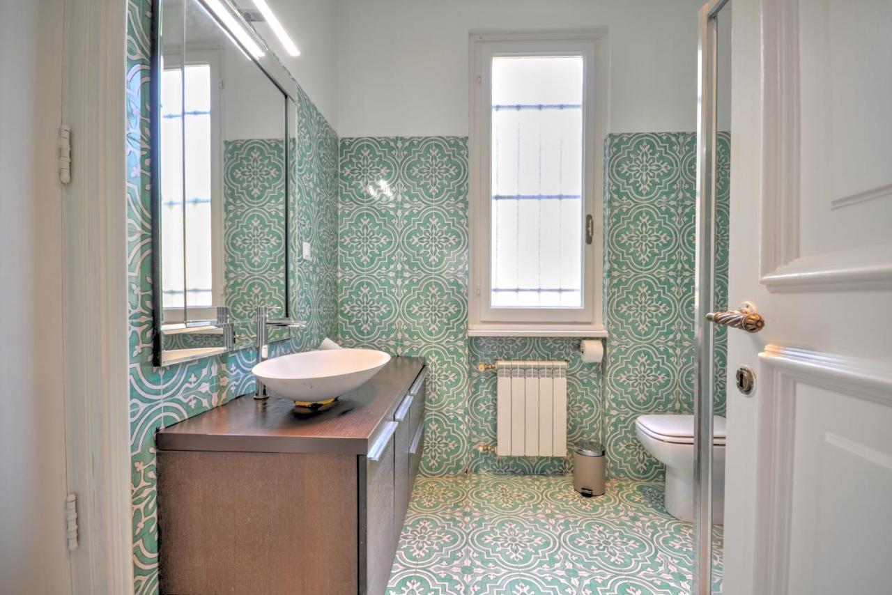 Villa Riviera Rapallo - 5 Min Walking From Beach Buitenkant foto